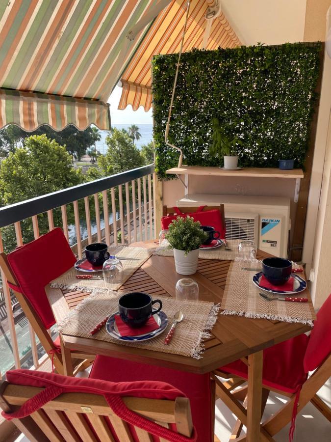 Vue Sur Mer - Magnifique Appartement Tout Confort - Terrasse Et Parking Prive Cagnes-sur-Mer Exteriör bild