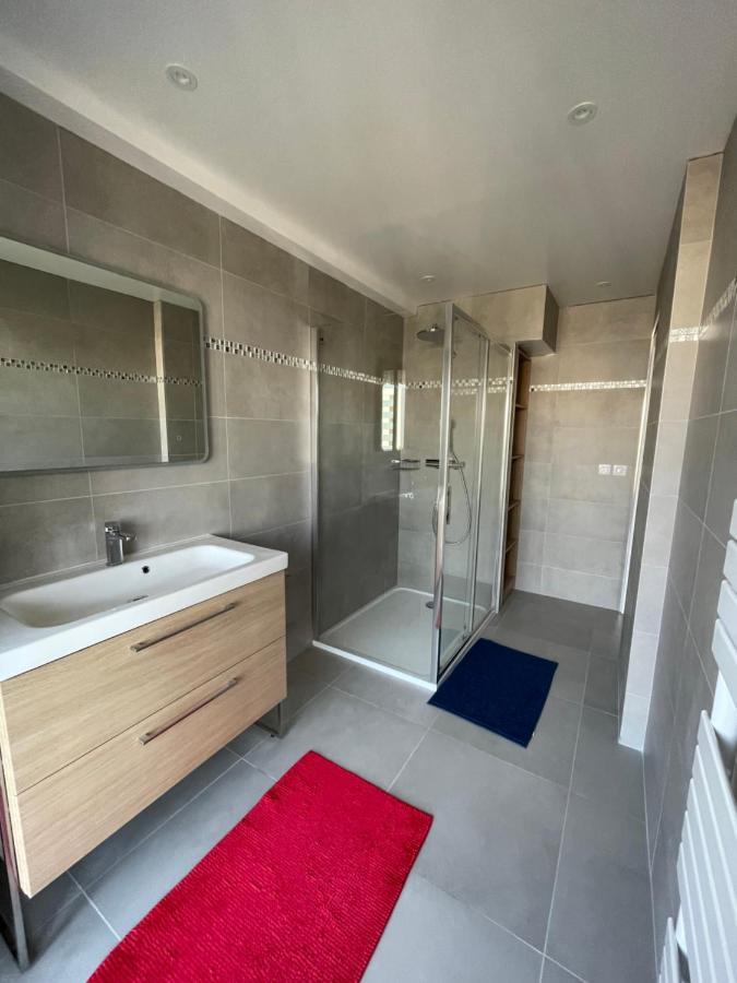 Vue Sur Mer - Magnifique Appartement Tout Confort - Terrasse Et Parking Prive Cagnes-sur-Mer Exteriör bild